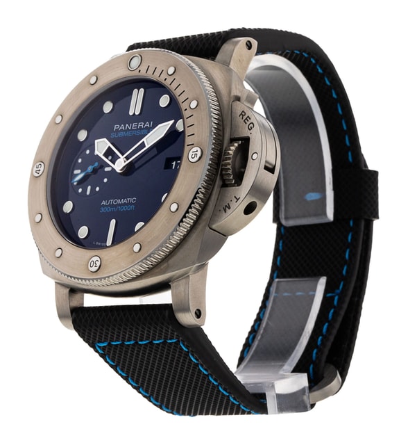 Panerai Submersible PAM00692 Image 2